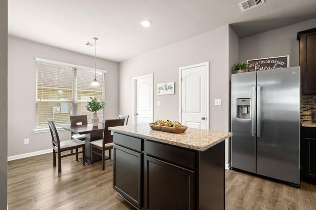 1921 Briar Grove Drive, Conroe, TX 77301