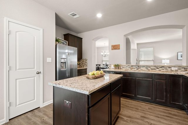 1921 Briar Grove Drive, Conroe, TX 77301