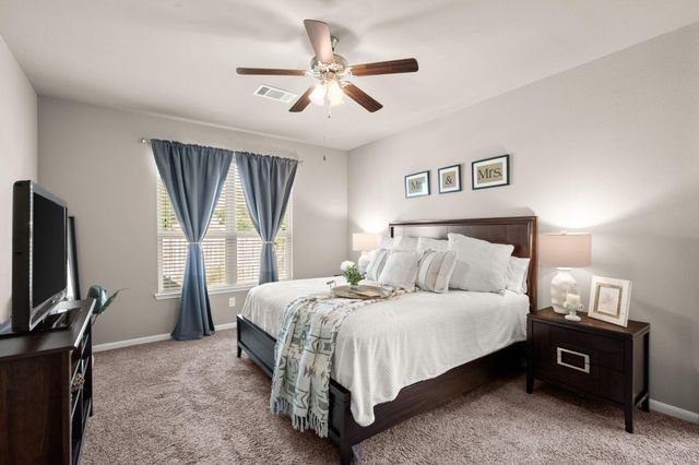 1921 Briar Grove Drive, Conroe, TX 77301