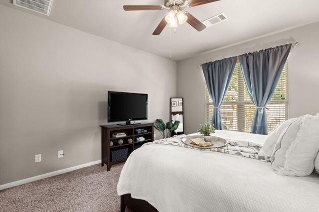1921 Briar Grove Drive, Conroe, TX 77301