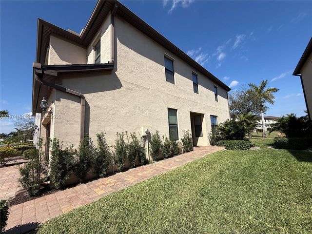 2857 Bard St, Palm Springs, FL 33406