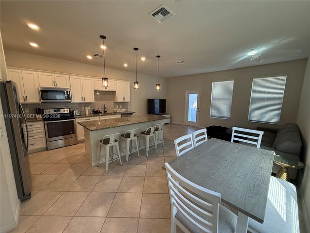 2857 Bard St, Palm Springs, FL 33406