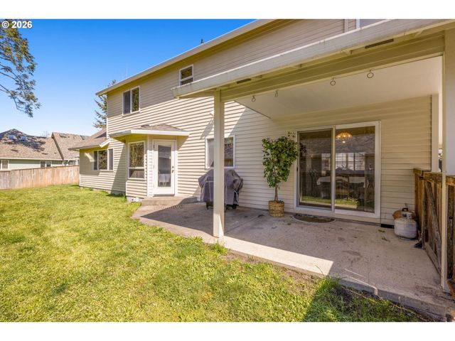 2795 Ne LORIE Dr, Hillsboro, OR 97124