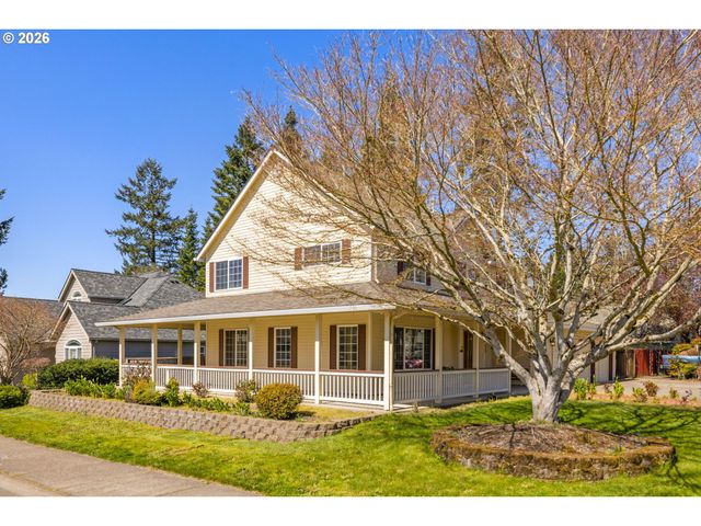 2795 Ne LORIE Dr, Hillsboro, OR 97124