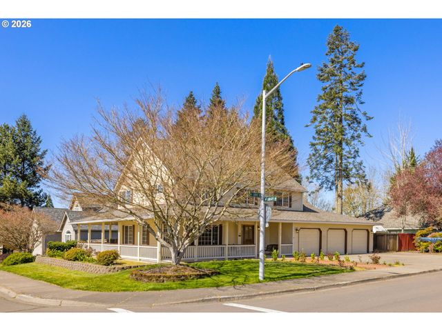 2795 Ne LORIE Dr, Hillsboro, OR 97124