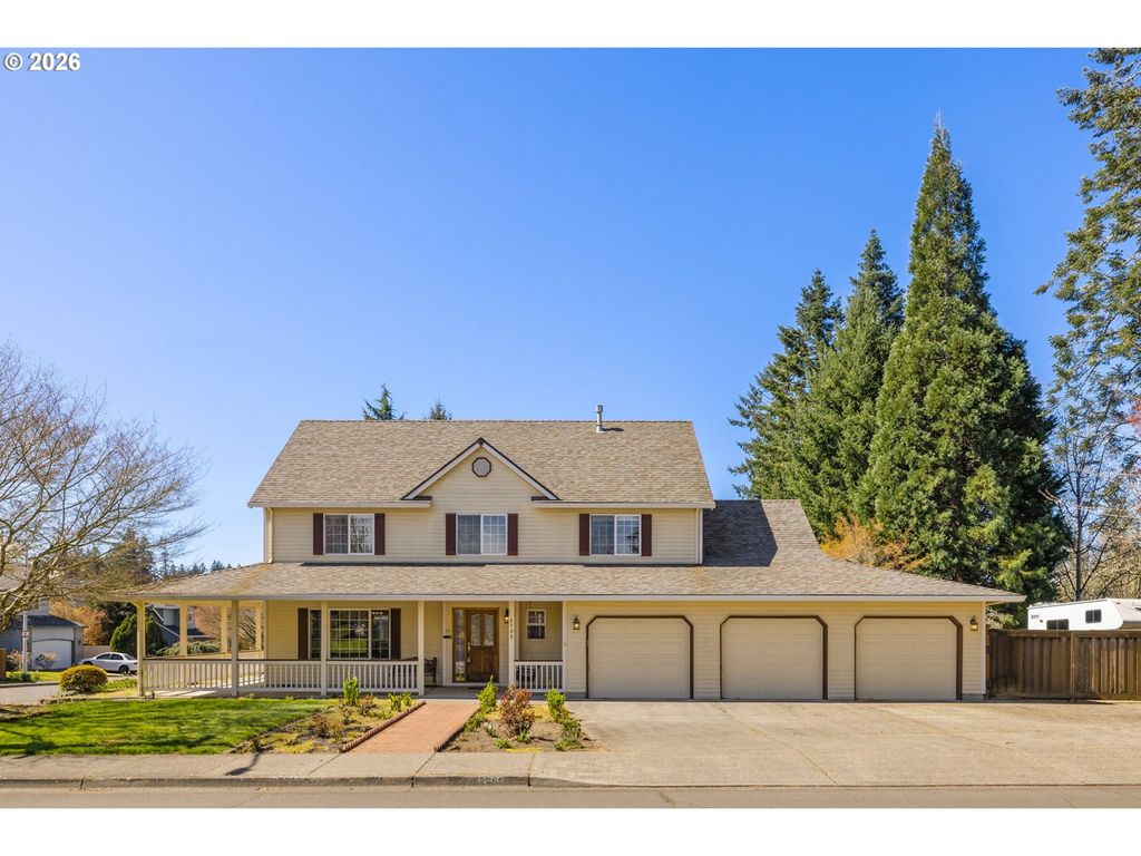 2795 Ne LORIE Dr, Hillsboro, OR 97124