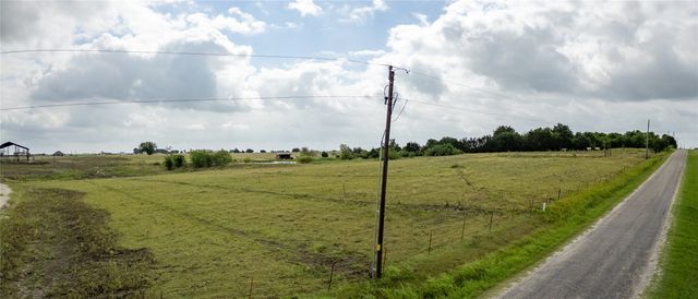340 Stevens Road, Ennis, TX 75119