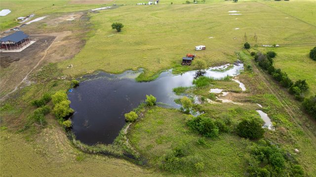 340 Stevens Road, Ennis, TX 75119