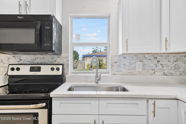 2343 Grant Street, Melbourne, FL 32901
