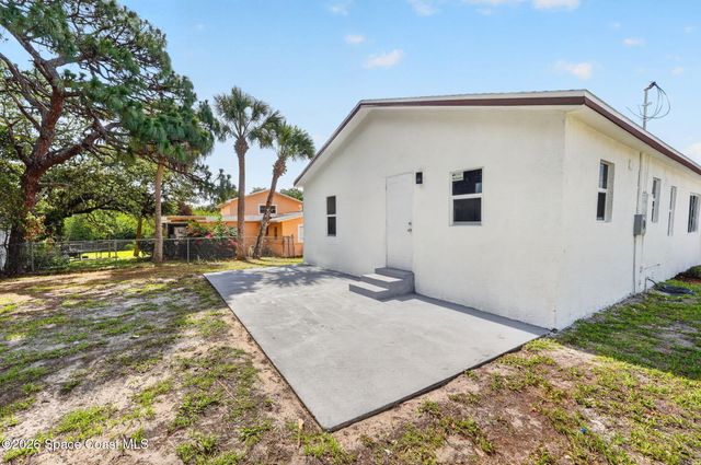 2343 Grant Street, Melbourne, FL 32901
