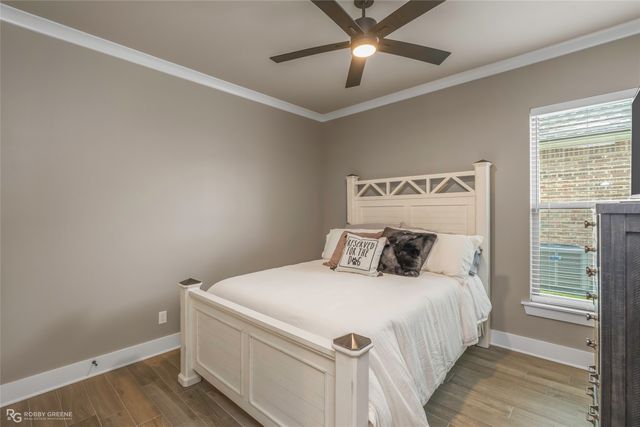 141 Arbor Place, Bossier City, LA 71111