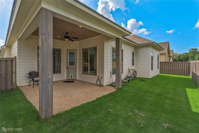 141 Arbor Place, Bossier City, LA 71111