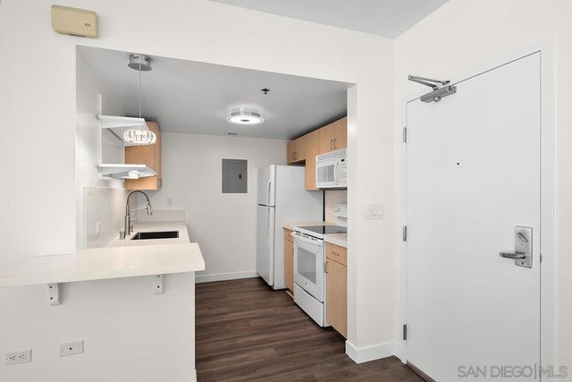 425 W Beech Street 721, San Diego, CA 92101