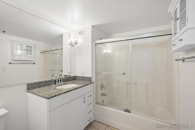 425 W Beech Street 721, San Diego, CA 92101