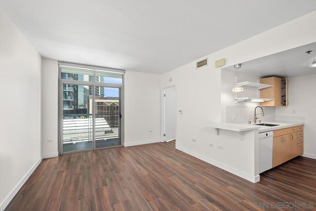 425 W Beech Street 721, San Diego, CA 92101
