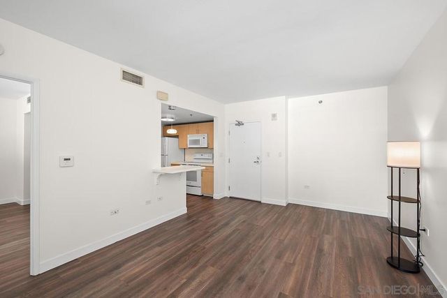 425 W Beech Street 721, San Diego, CA 92101