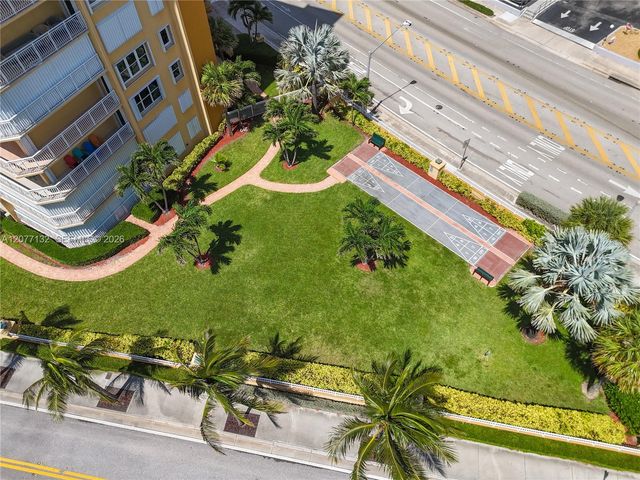 328 N Ocean Boulevard 302, Pompano Beach, FL 33062