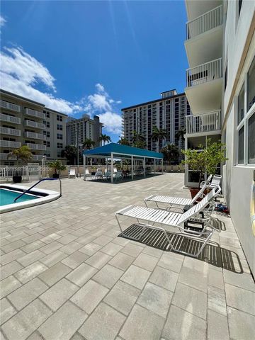 1801 S Ocean Dr 203, Hollywood, FL 33019