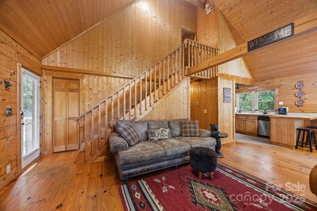 664 Sweetbriar Road S, Lake Lure, NC 28746