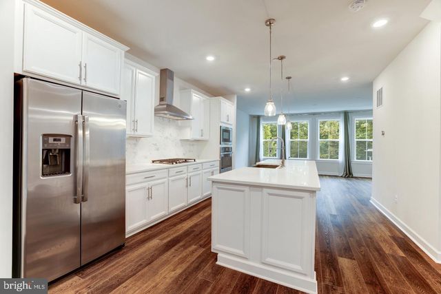13036 HATTONTOWN SQ, Herndon, VA 20171