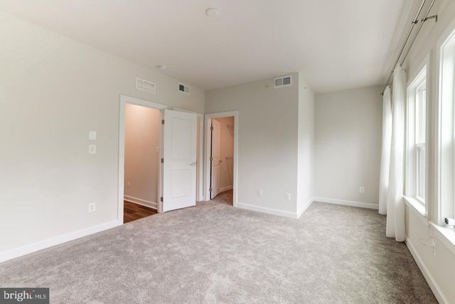 13036 HATTONTOWN SQ, Herndon, VA 20171