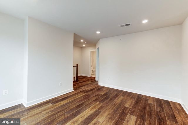 13036 HATTONTOWN SQ, Herndon, VA 20171