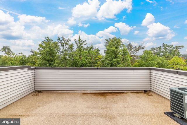 13036 HATTONTOWN SQ, Herndon, VA 20171