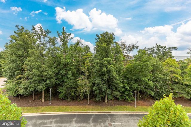 13036 HATTONTOWN SQ, Herndon, VA 20171