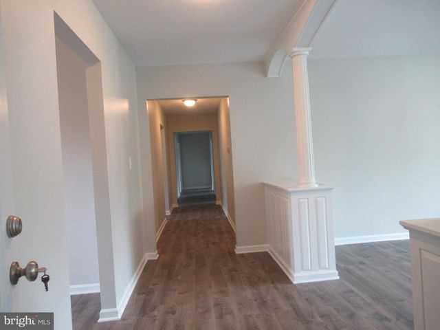 196 ROUTE 130, Hamilton, NJ 08620