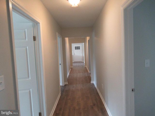 196 ROUTE 130, Hamilton, NJ 08620