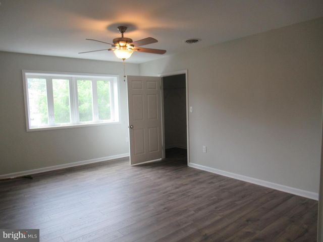196 ROUTE 130, Hamilton, NJ 08620