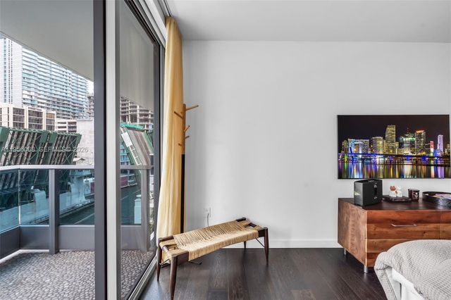 200 Biscayne Boulevard Way 506, Miami, FL 33131