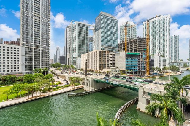 200 Biscayne Boulevard Way 506, Miami, FL 33131