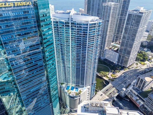 200 Biscayne Boulevard Way 506, Miami, FL 33131