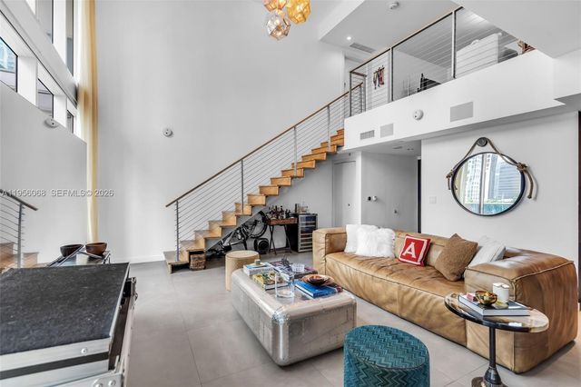 200 Biscayne Boulevard Way 506, Miami, FL 33131