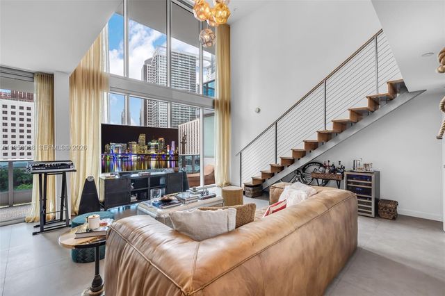 200 Biscayne Boulevard Way 506, Miami, FL 33131