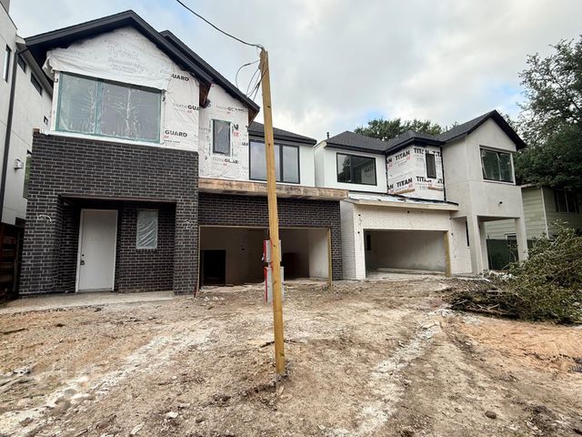 1601 Vermont Street, Houston, TX 77006