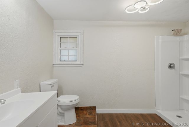 63824 E 206, Wyandotte, OK 74370