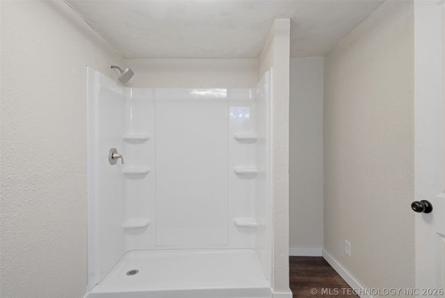 63824 E 206, Wyandotte, OK 74370