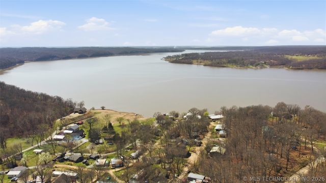 63824 E 206, Wyandotte, OK 74370