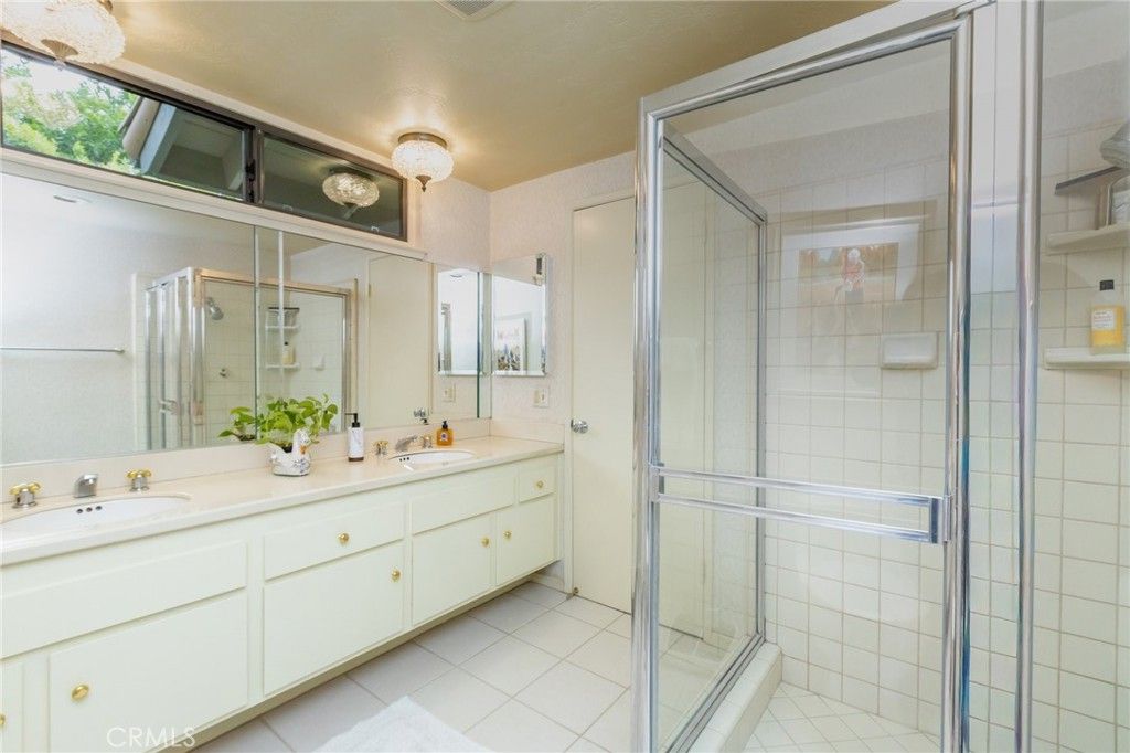 Image 21 of property listing at 1031 Don Alvarado, Arcadia, CA 91006