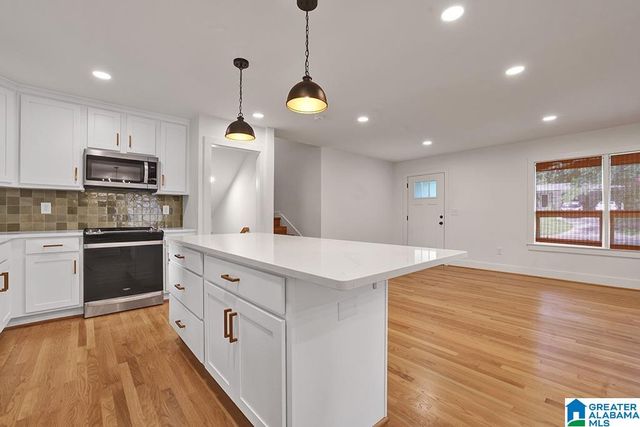 306 BEDFORD AVENUE, Hoover, AL 35226