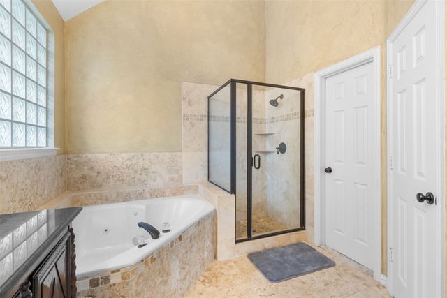 1908 Trail Ridge Lane, Flower Mound, TX 75028