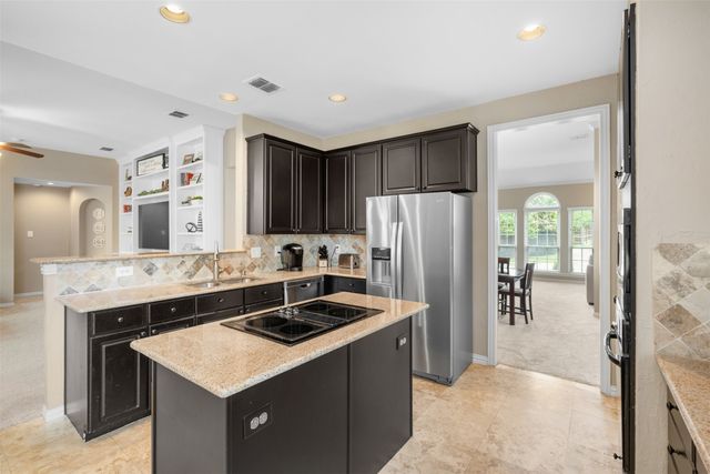 1908 Trail Ridge Lane, Flower Mound, TX 75028