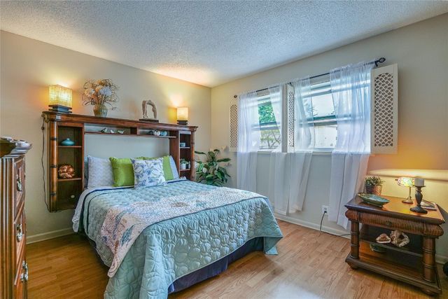 3505 NW 48th Avenue 404, Lauderdale Lakes, FL 33319