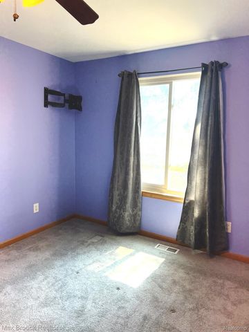 4062 Heatherwood Court, Warren, MI 48092