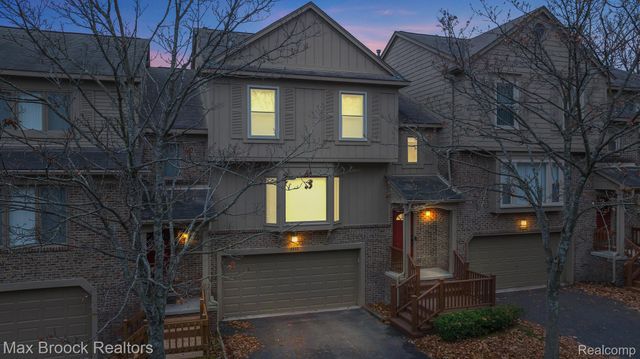 6322 ASPEN RIDGE Boulevard, West Bloomfield Charter Township, MI 48322