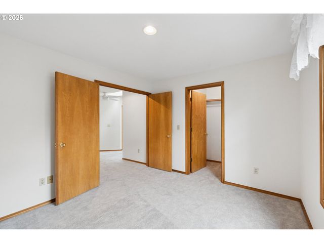 9703 Nw 12TH Ave, Vancouver, WA 98665