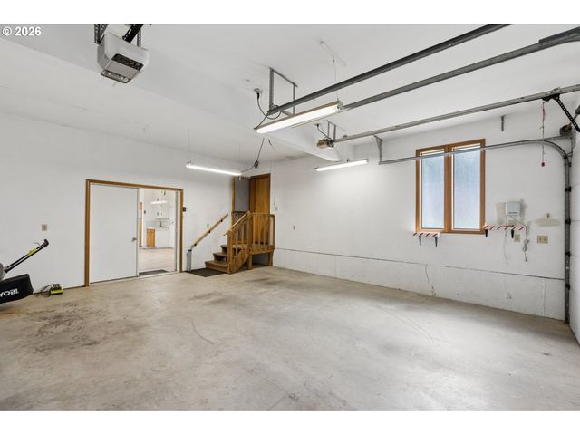 9703 Nw 12TH Ave, Vancouver, WA 98665