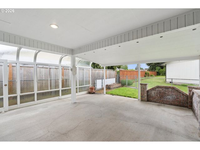 9703 Nw 12TH Ave, Vancouver, WA 98665